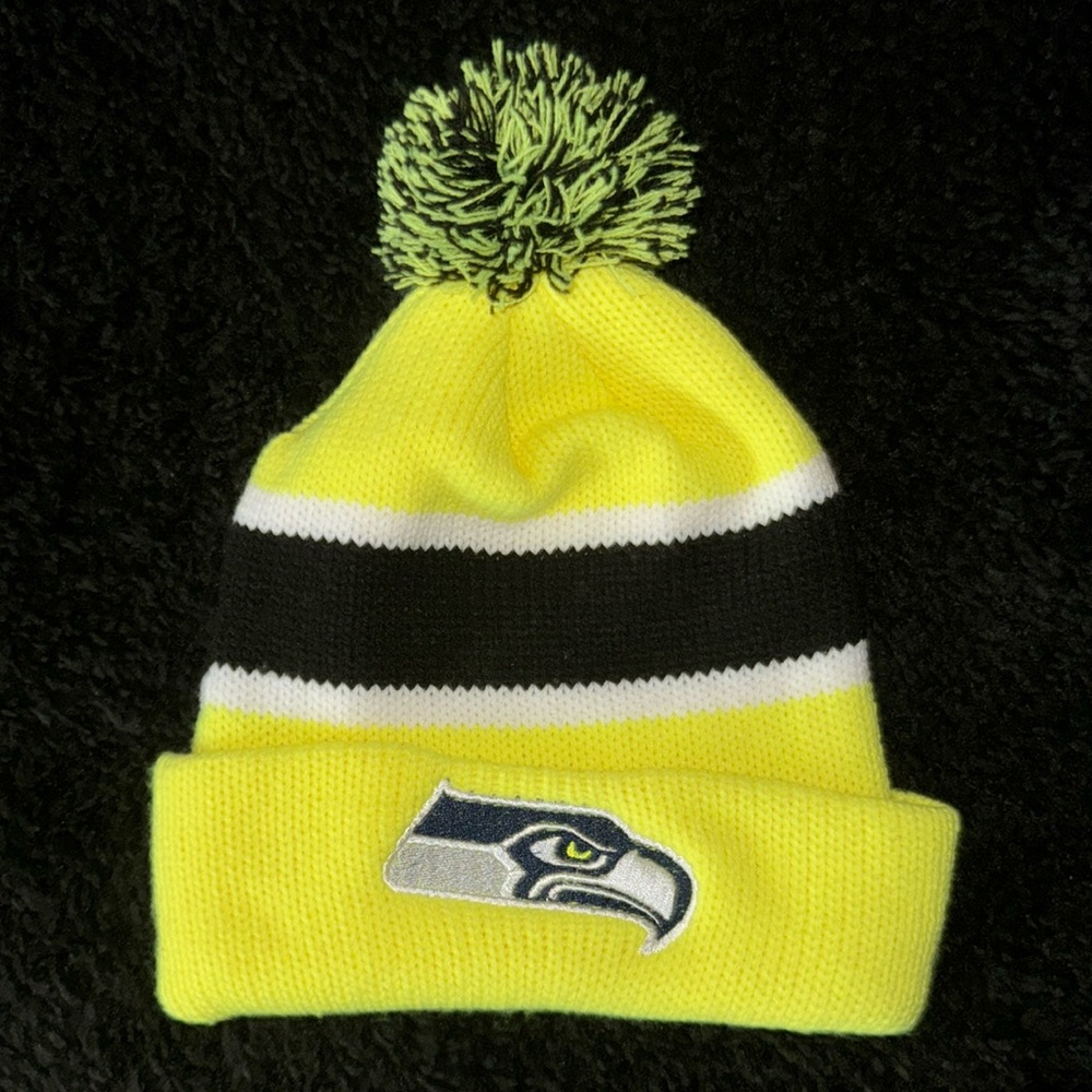 NWOT Seattle Seahawks winter beanie. One size fits all